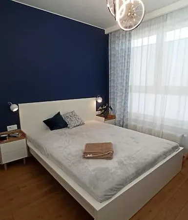 Apartamento Comfy, Familly Friendly Apartment. Balcony. Garage. Varsóvia