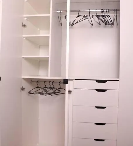 شقة Comfy, Familly Friendly Apartment. Balcony. Garage. وارسو