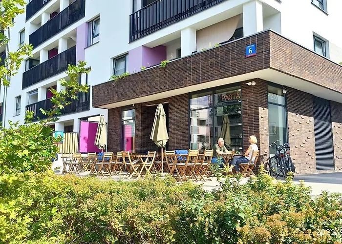 Comfy, Familly Friendly Apartment. Balcony. Garage. * Warschau