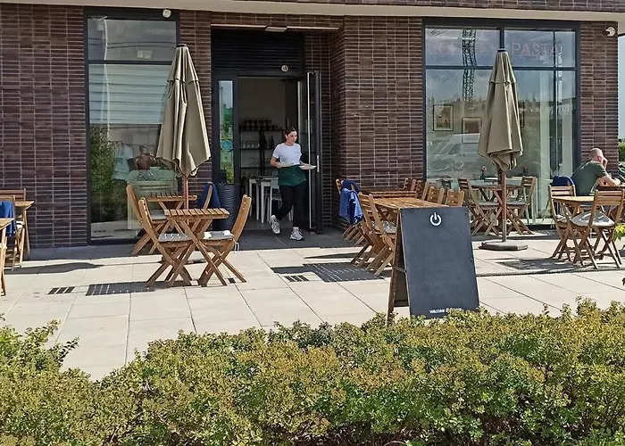 Apartment Comfy, Familly Friendly Apartment. Balcony. Garage. Warsaw