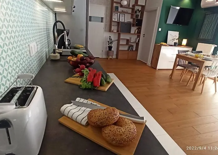 Comfy, Familly Friendly Apartment. Balcony. Garage. * Warschau